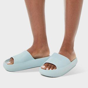 32 Degrees Cushion Slides Sandals New in Package